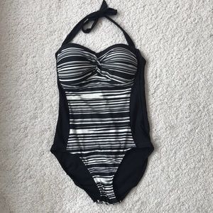 One piece bathing suit